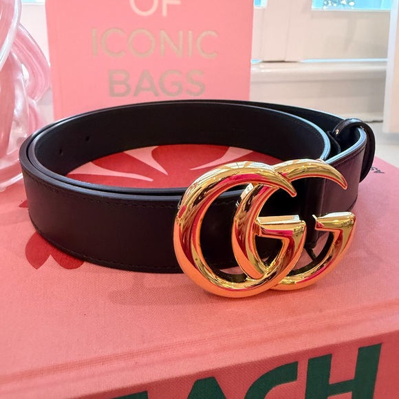 Gucci GG Marmont Black Leather with Gold Hardware Belt - Picture 3 of 11